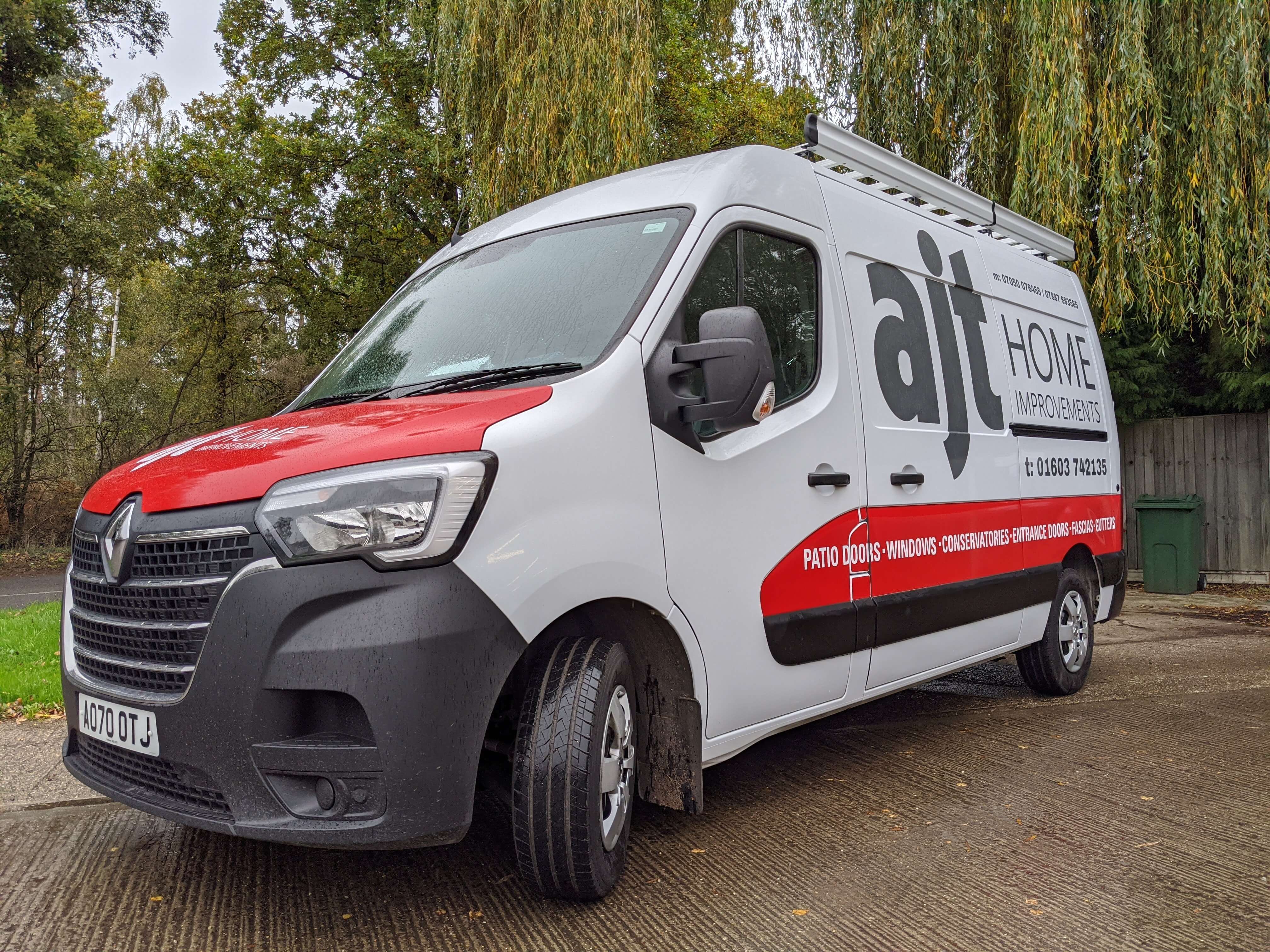 Soanes Signs of Norwich - Vehicle Graphics - Work Example 63